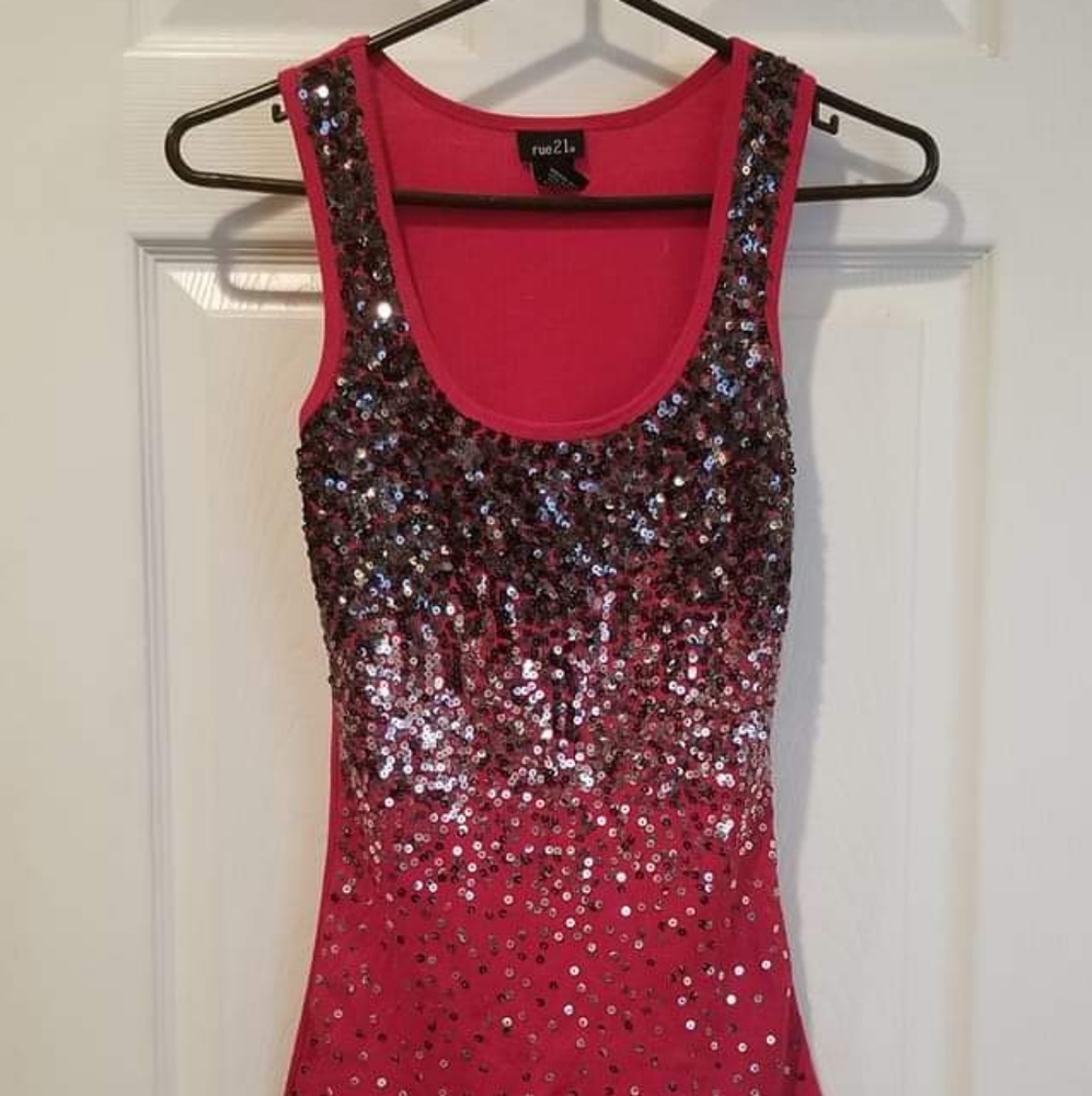 Black and silver ombre sequin tank top